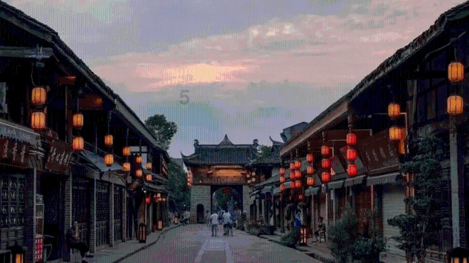 救援贪玩的大象